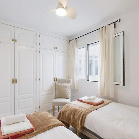 Apartmán Paseo Del Mar *