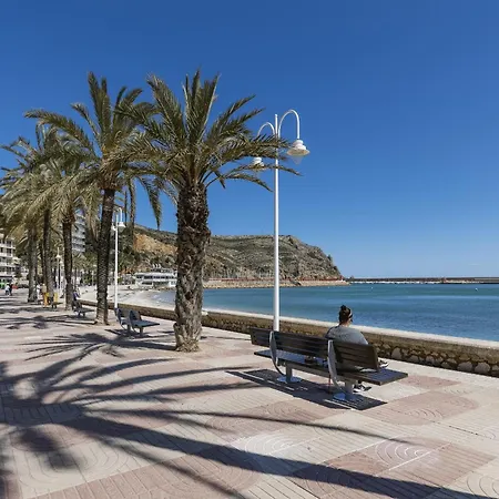 Paseo Del Mar *