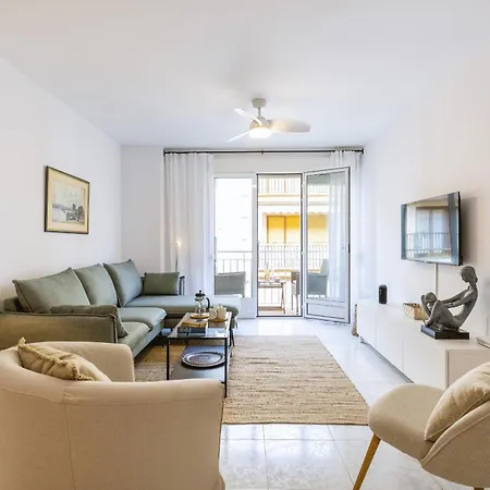 Paseo Del Mar * Javea