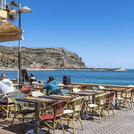 Paseo Del Mar